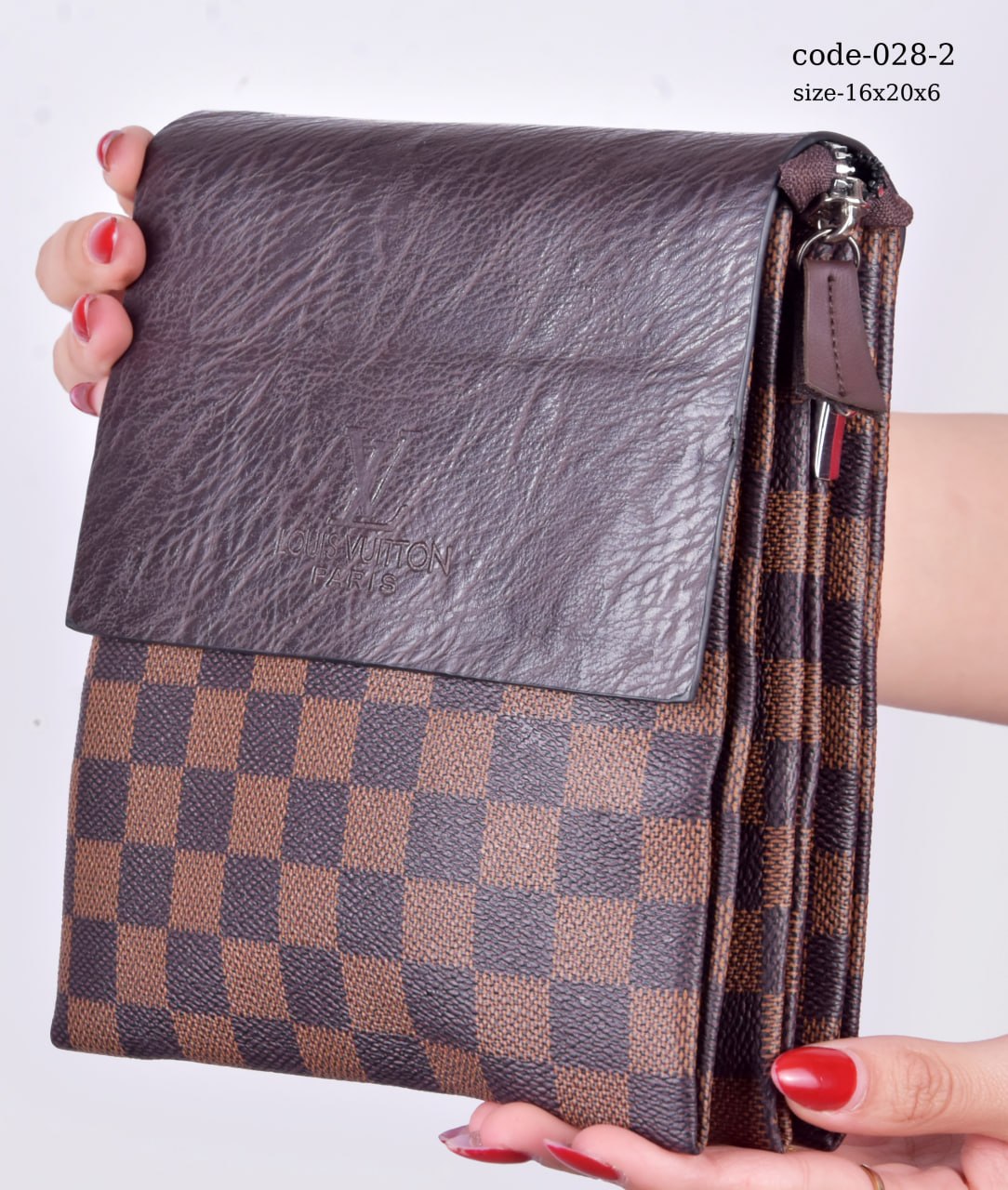 crossbody louis voution