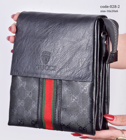 Elegant  Gucci Crossbody Messenger Bag