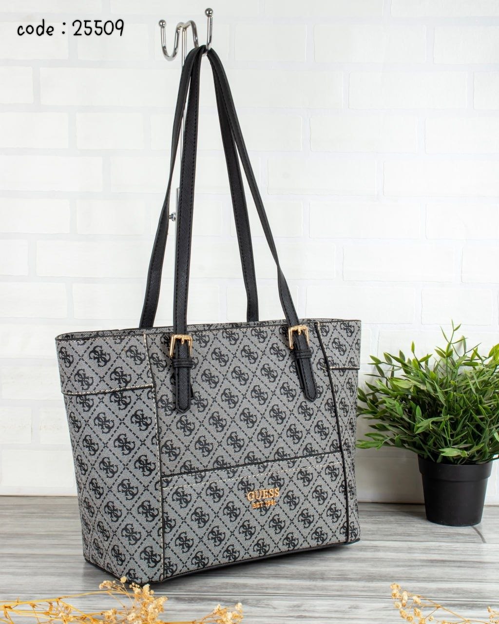 GUESS Monogram Classic Tote Bag