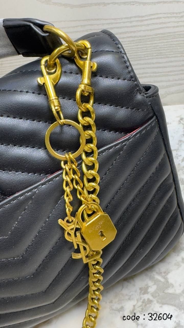 Elegant Quilted Chevron Shoulder Bag