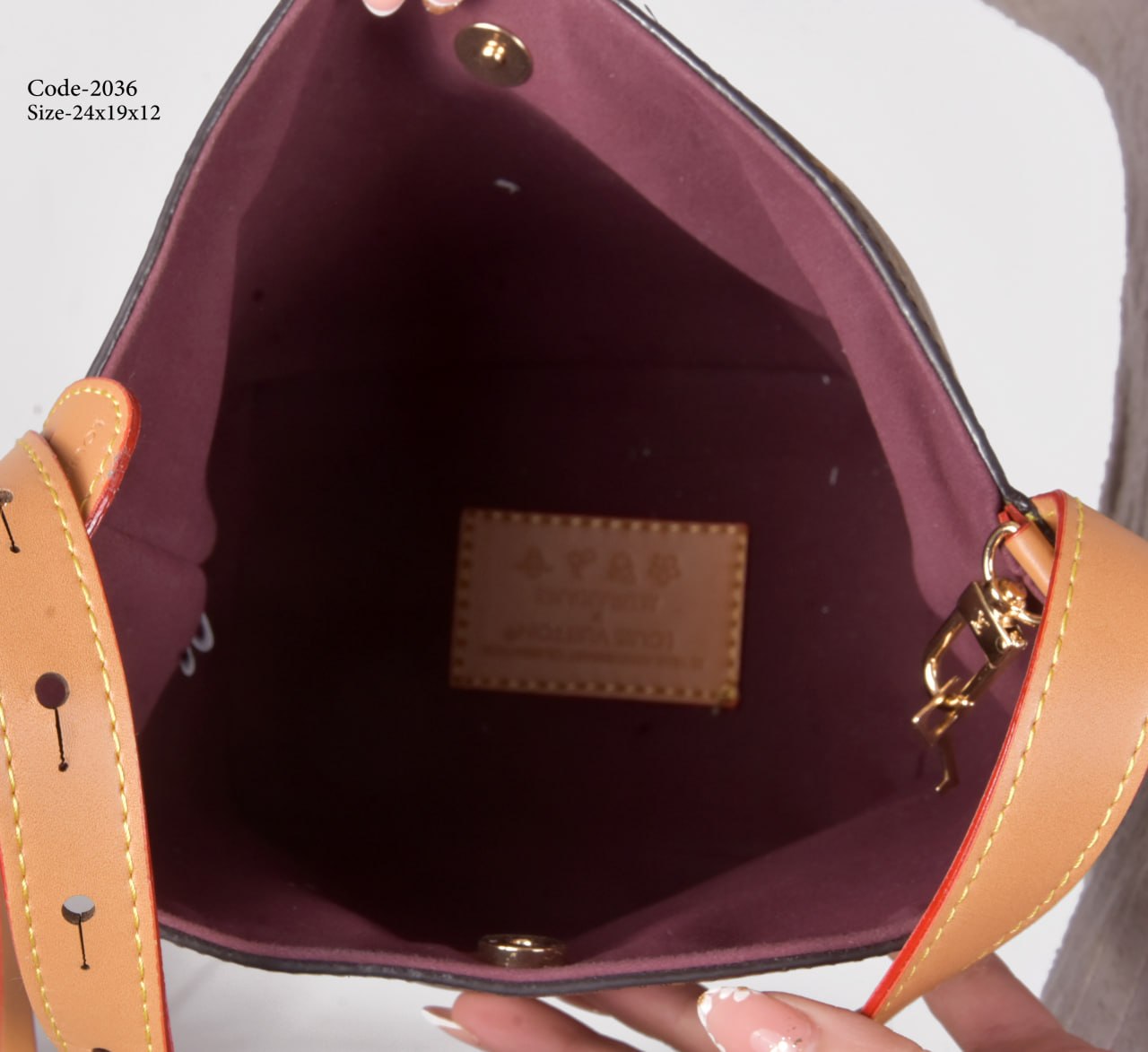 The Mini Bucket Bag Set: Chic Functionality