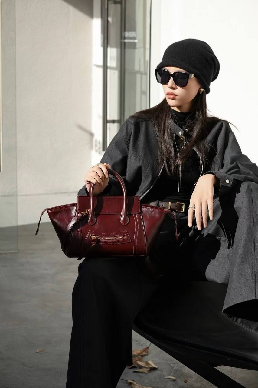 Classic Trapeze City Tote